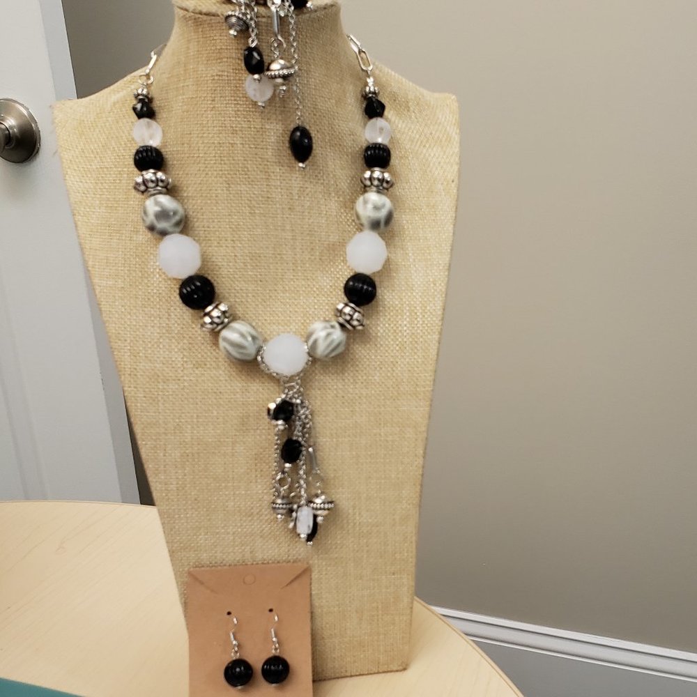 Three piece set, Beaded necklace, bracelet, earring bundle, jewelry set